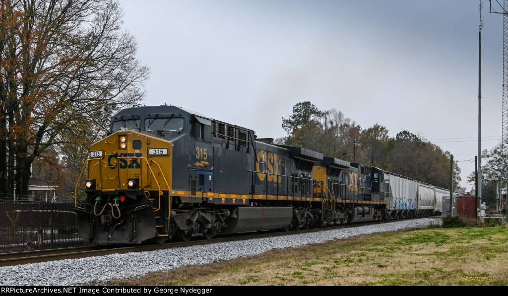 CSX 315 & 157